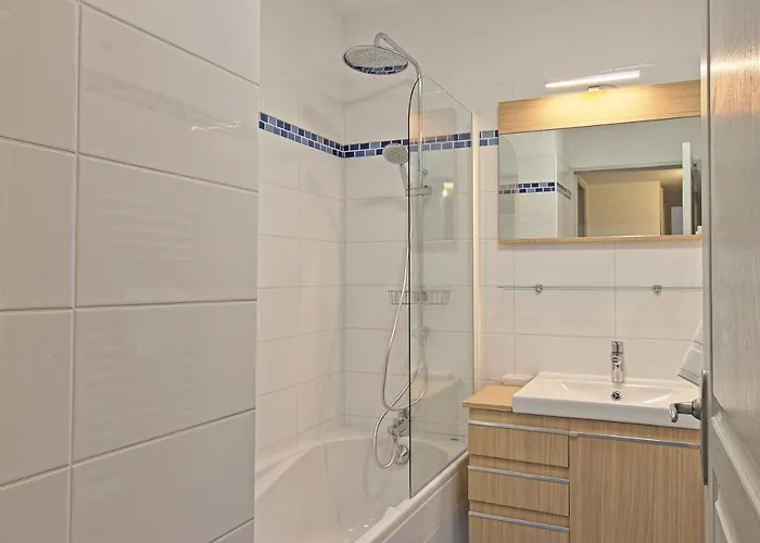 Apartment L'ecluse - Clim - Parking - Nimes